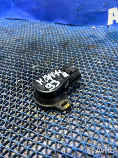 Датчик положения дроссельной заслонки Toyota