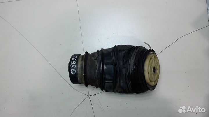 Пневмоподушка Mercedes E W212, 2010