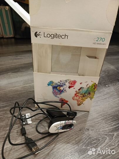 Веб камера Logitech c270