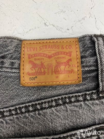 Levis шорты новые оригинал