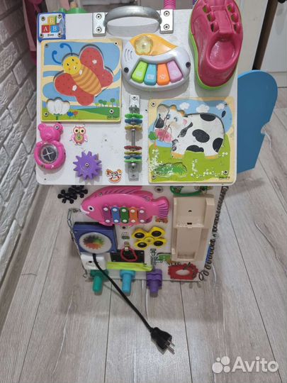 Бизиборд домик большой со светом