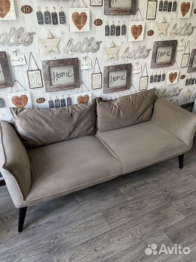 Диван мини