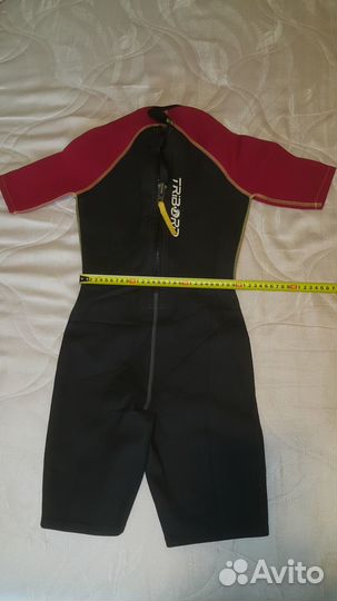 Гидрокостюм женский короткий