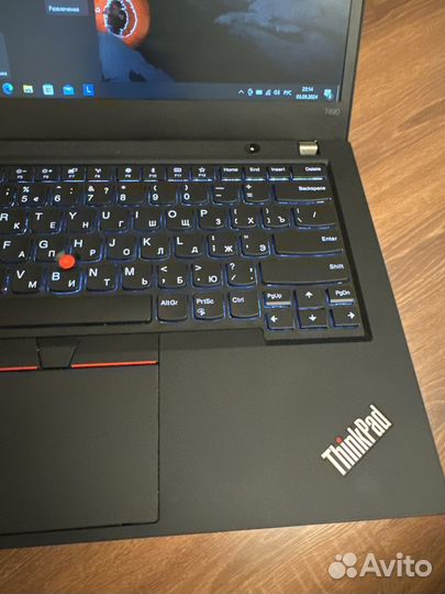 ThinkPad T490 i5-8365u 16gb 256ssd FHDips