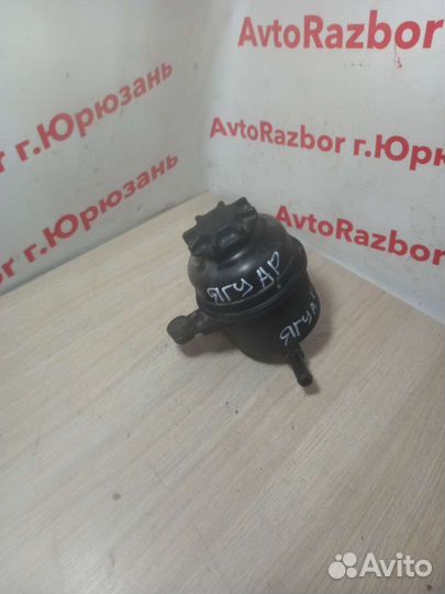 Бачок жидкости гур Jaguar x-type