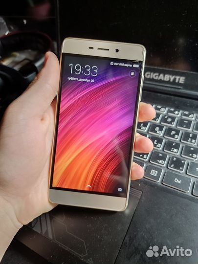 Xiaomi Redmi 4, 2/16 ГБ