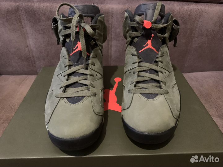 T ravis Scott Air Jordan 6 Retro 