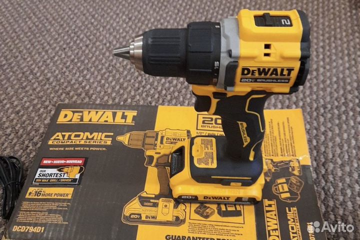 Шурупаверт Dewalt DCD794