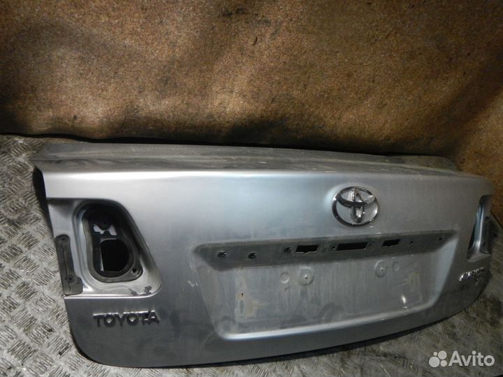 Б/У Б/У Крышка багажника, Toyota (Тойота) -avensis