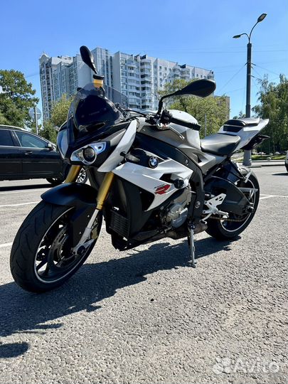 Мотоцикл BMW S1000R