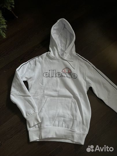 Худи ellesse белое