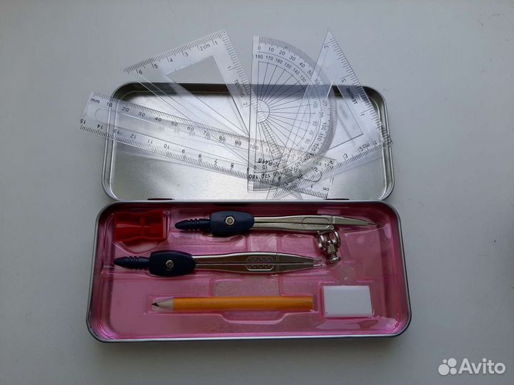 Готовальня