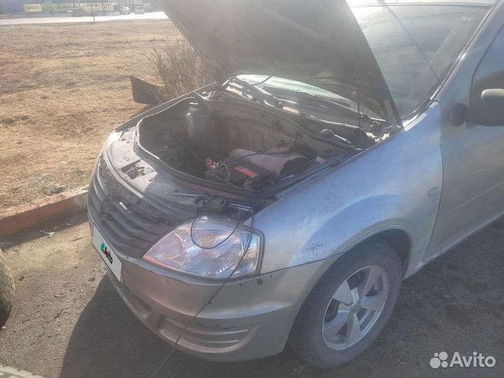 Renault Logan 1.4 МТ, 2011, битый, 275 753 км