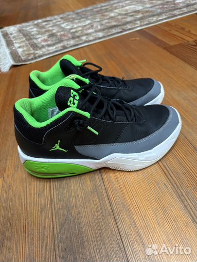 Кроссовки air jordan