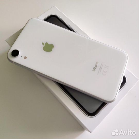 iPhone Xr, 128 ГБ