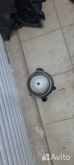 Моторчик отопителя Ford Transit/2015