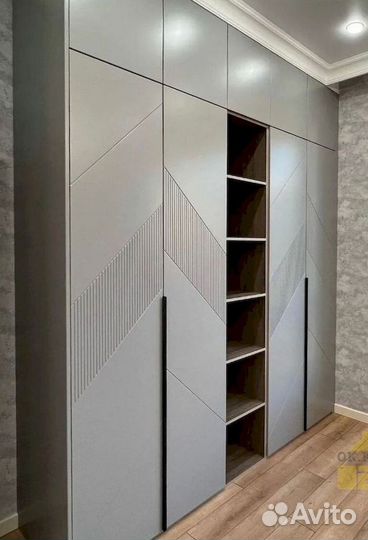 Шкаф навесной