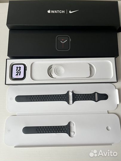 Apple watch SE 44 mm