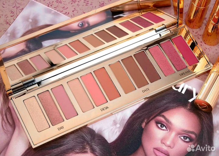 Charlotte Tilbury палетка Pillow Talk