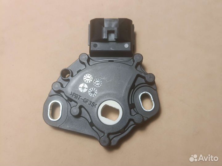 Датчик селектора АКПП JF414 E LADA granta