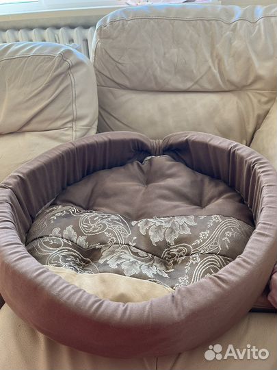 Лежанка для кошек