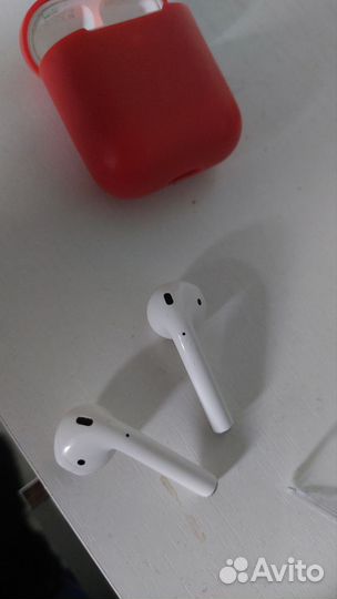Airpods 2