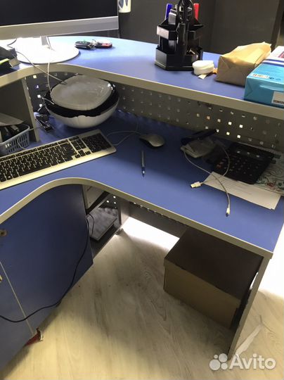 Стойка ресепшн бу