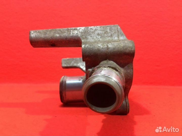 Фланец системы охлаждения Ford Focus 1 fydb 1.6