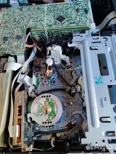 Видеомагнитофон Panasonic NV-SD20