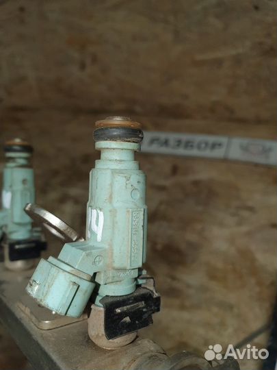 Топливная рампа Hyundai Solaris 2010