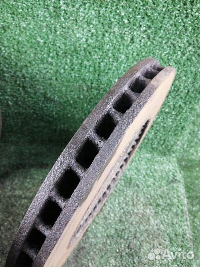 Тормозные диски переднее Mercedes-Benz M-Class