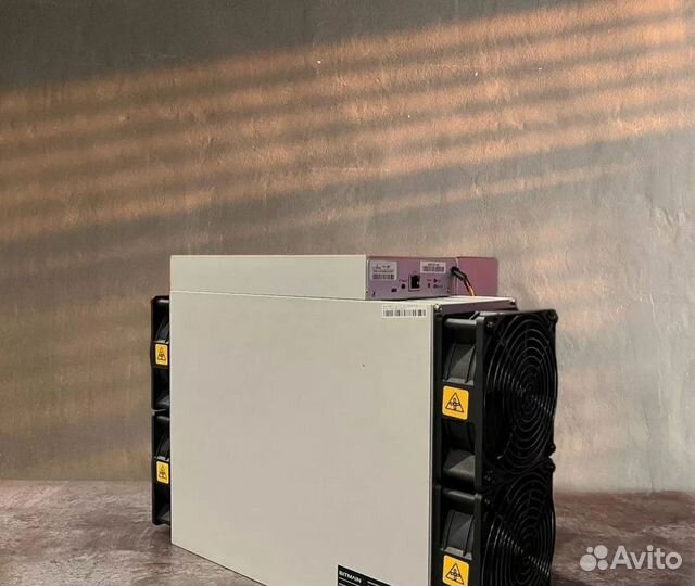 Asic майнер Antminer T21 190 TH/S