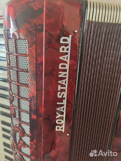 Аккордеон Royal Standard Montana