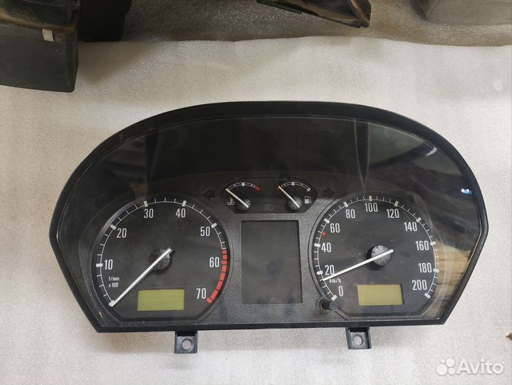 Щиток приборов Шкода Фабиа 1 1.4(2002)