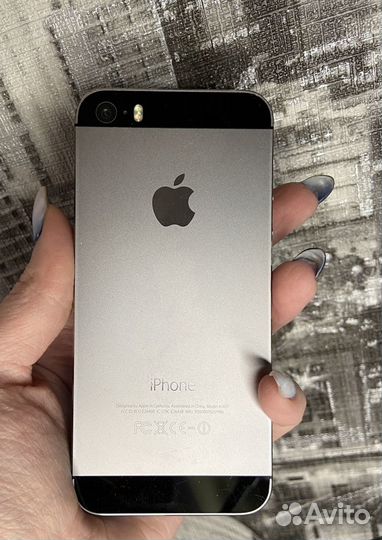 Телефон iPhone 5S 16gb