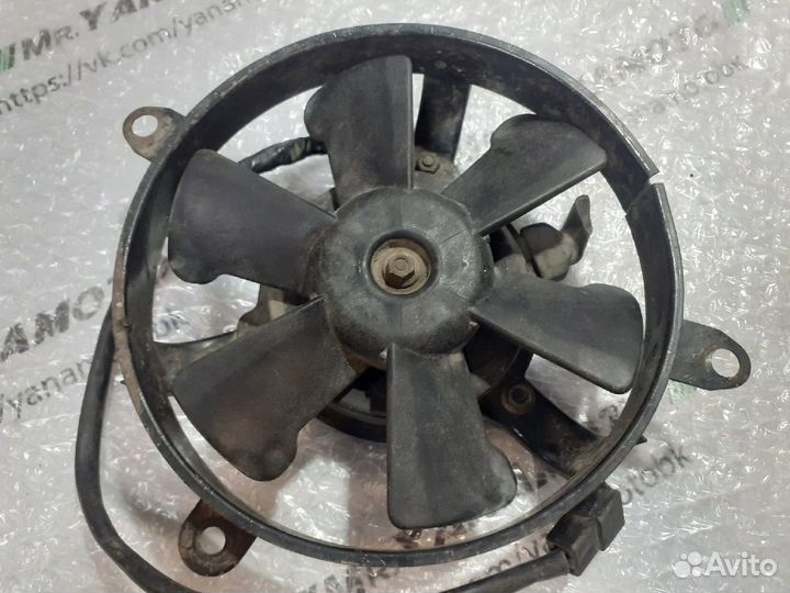 Оригинальный вентилятор Suzuki GSF 400 91-93г