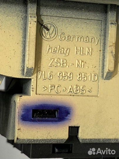 Кнопка стеклоподъемника Volkswagen Touareg 7L