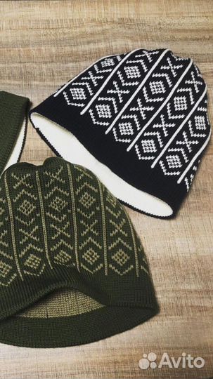 Вязаная шапка мужская