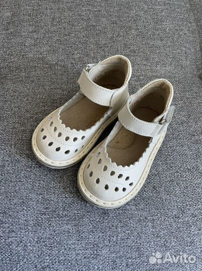 Туфли для девочки фирма Неман