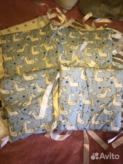 Бортики в детскую кроватку