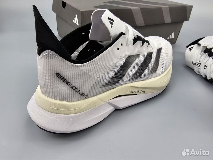 Кроссовки adidas adizero boston 12