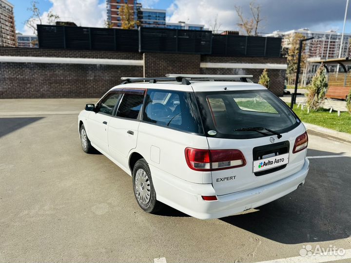 Nissan Expert 1.8 AT, 2001, 185 000 км