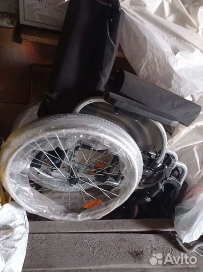 Коляска инвалидная