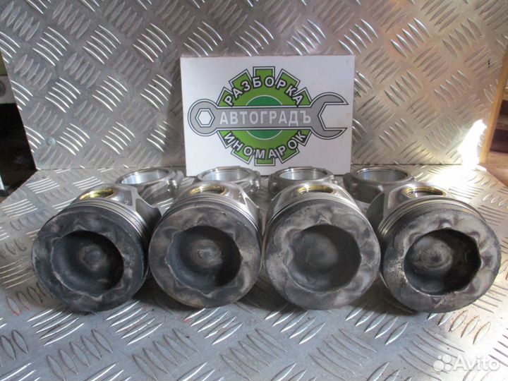 Комплект поршней и шатунов Vw Crafter 2.0 CKT