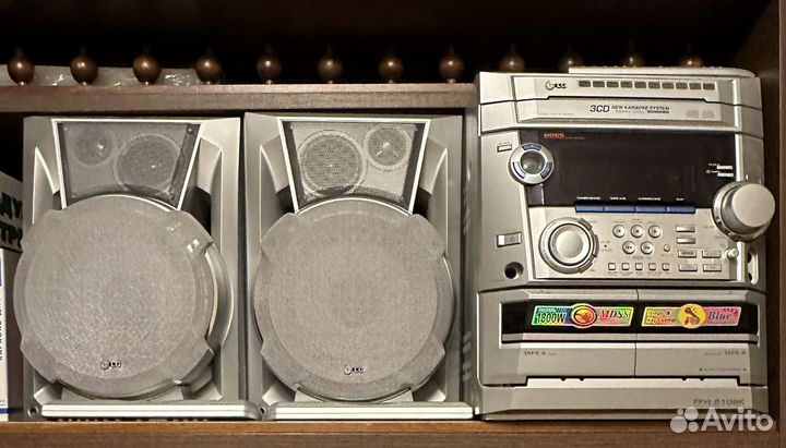 Караоке система LG FFH-2103AX