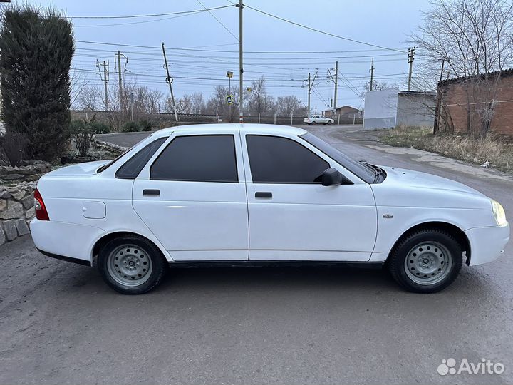 LADA Priora 1.6 МТ, 2010, 180 000 км