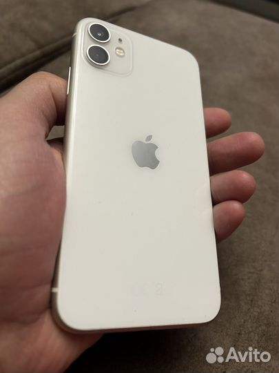 iPhone 11, 128 ГБ