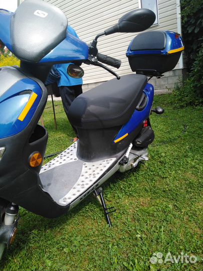 Продаю скутер