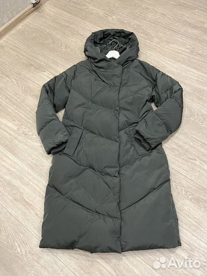 Зимнее пальто женское Снежная Королева 42