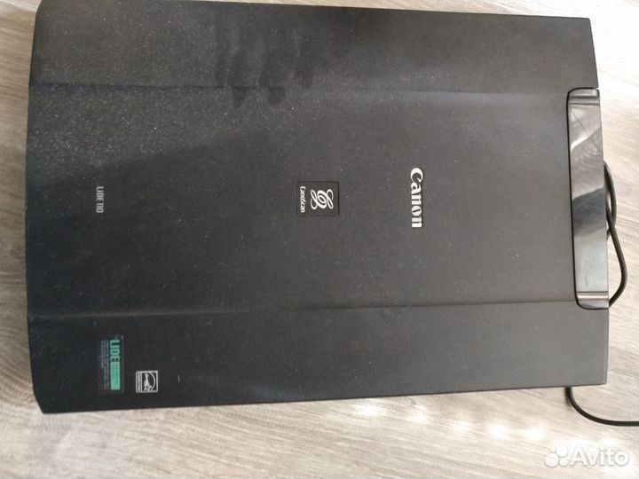 Сканер Canon Scan Lide 110